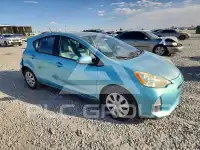 2012 Toyota PRIUS фото