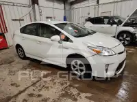 2012 Toyota PRIUS фото