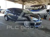 2012 Toyota PRIUS фото