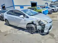 2012 Toyota PRIUS фото