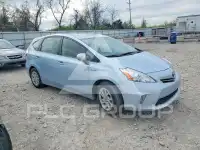 2012 Toyota PRIUS фото