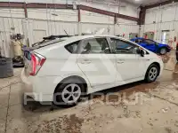 2012 Toyota PRIUS фото