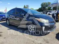 2012 Toyota PRIUS фото