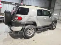 2012 Toyota FJ Cruiser фото