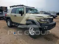 2012 Toyota FJ Cruiser фото