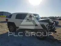 2012 Toyota FJ Cruiser фото