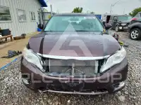 2012 Toyota AVALON фото