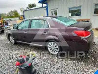 2012 Toyota AVALON фото