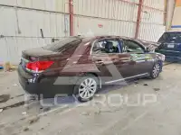 2012 Toyota AVALON фото