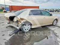 2012 Toyota AVALON фото