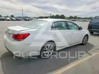 2012 Toyota AVALON фото