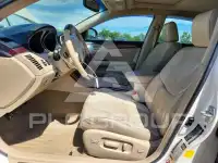 2012 Toyota AVALON photo