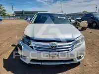 2012 Toyota AVALON photo