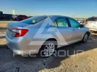 2012 Toyota CAMRY фото