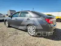 2012 Toyota CAMRY фото
