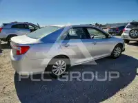 2012 Toyota CAMRY фото