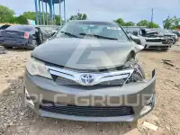 2012 Toyota CAMRY фото