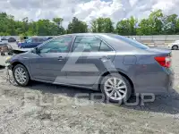 2012 Toyota CAMRY фото