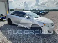 2012 Toyota CAMRY фото