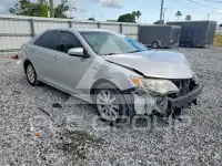 2012 Toyota CAMRY фото