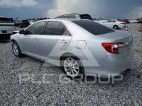 2012 Toyota CAMRY фото