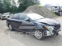 2012 Toyota CAMRY фото