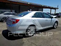 2012 Toyota CAMRY фото