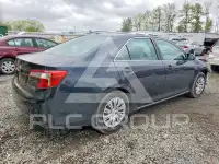 2012 Toyota CAMRY фото