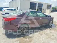 2012 KIA Optima photo