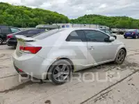 2012 KIA Forte фото