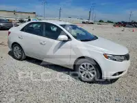 2012 KIA Forte photo