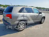 2012 KIA Sorento photo
