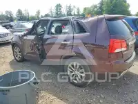 2012 KIA Sorento photo