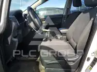 2012 KIA Rondo photo