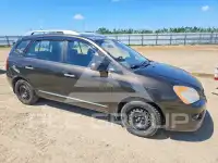 2012 KIA Rondo photo
