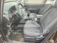 2012 KIA Rondo photo