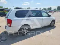 2012 KIA Sedona photo