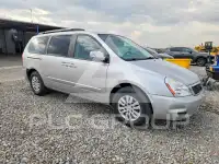 2012 KIA Sedona фото