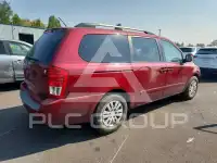 2012 KIA Sedona фото