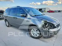2012 KIA Sedona фото