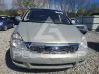 2012 KIA Sedona фото