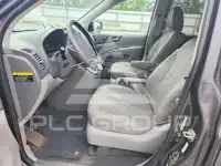 2012 KIA Sedona photo