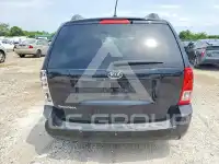 2012 KIA Sedona фото