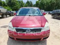 2012 KIA Sedona photo
