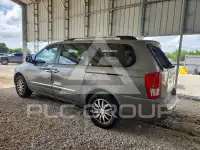 2012 KIA Sedona фото