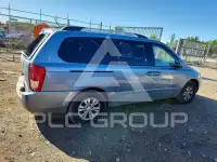 2012 KIA Sedona фото