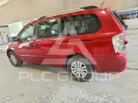 2012 KIA Sedona фото