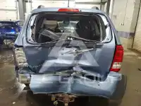 2012 KIA Sedona photo