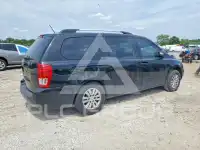 2012 KIA Sedona фото
