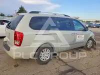 2012 KIA Sedona фото